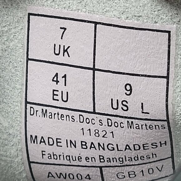 Dr. Martens Women's White Smooth Leather Lace-Up Boots 11821 US Size 9 - Picture 10 of 10